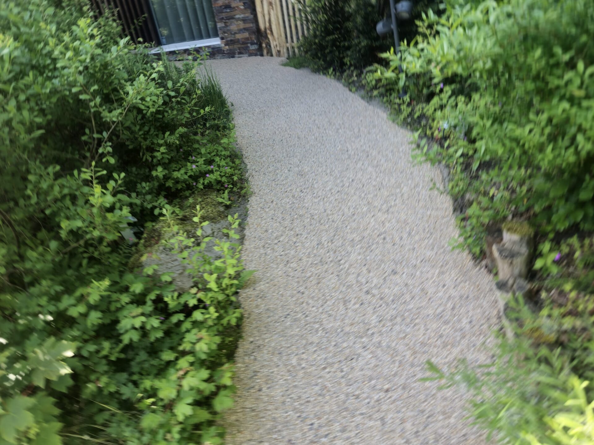 Project met harsgebonden grind van Step Stones