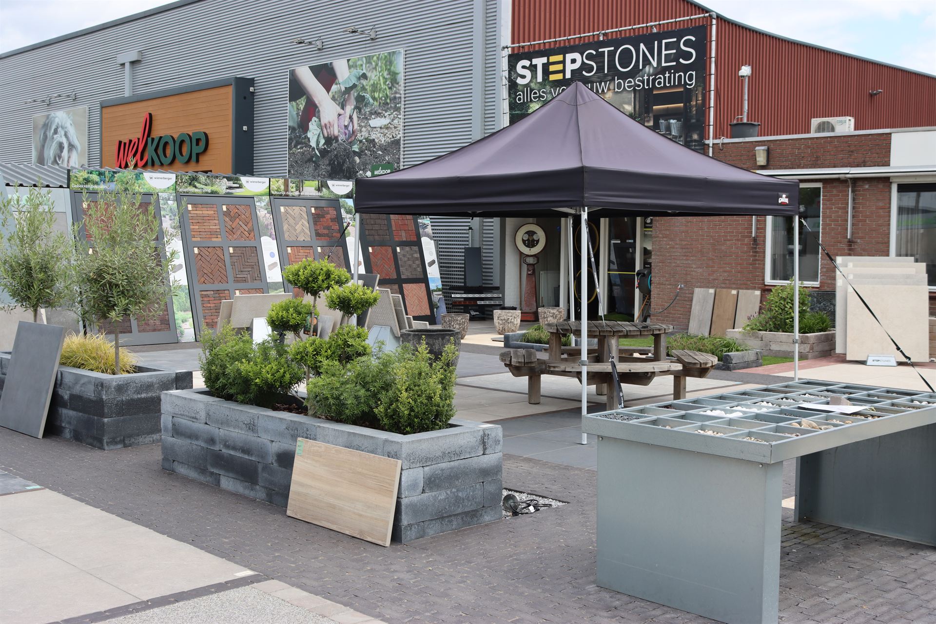 Stepstones in Hengelo in de showtuin van Stepstones in Hengelo